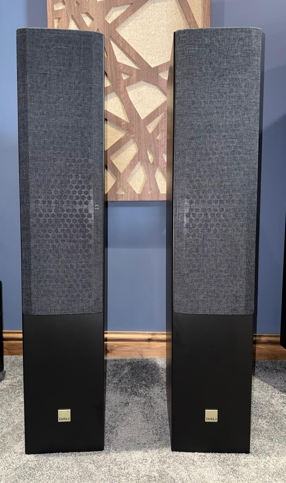 Clearance: PX DALI Opticon 6 MK2 Floorstanding Speakers (Black)