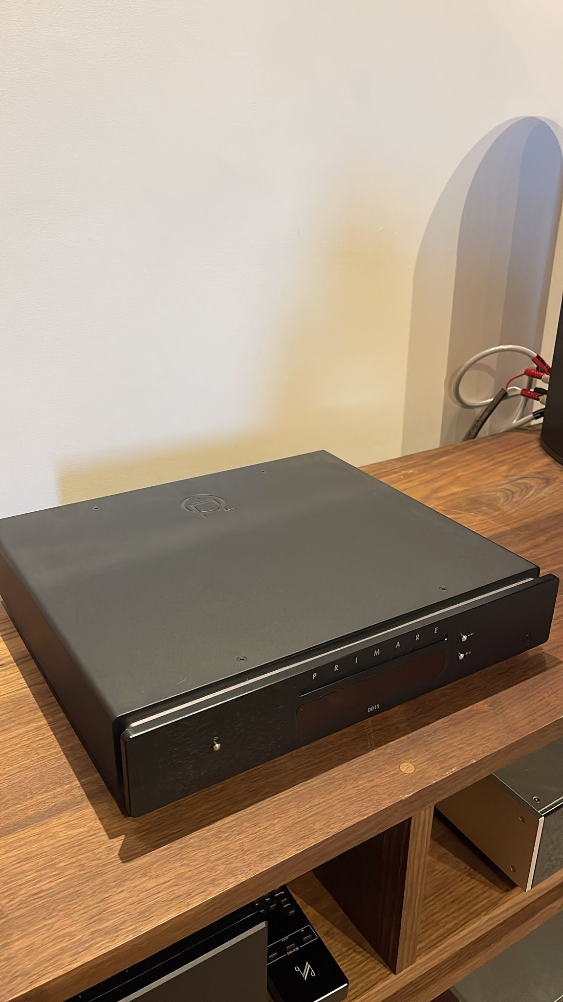 Clearance: Ex-Display DD15 Black CD Transport