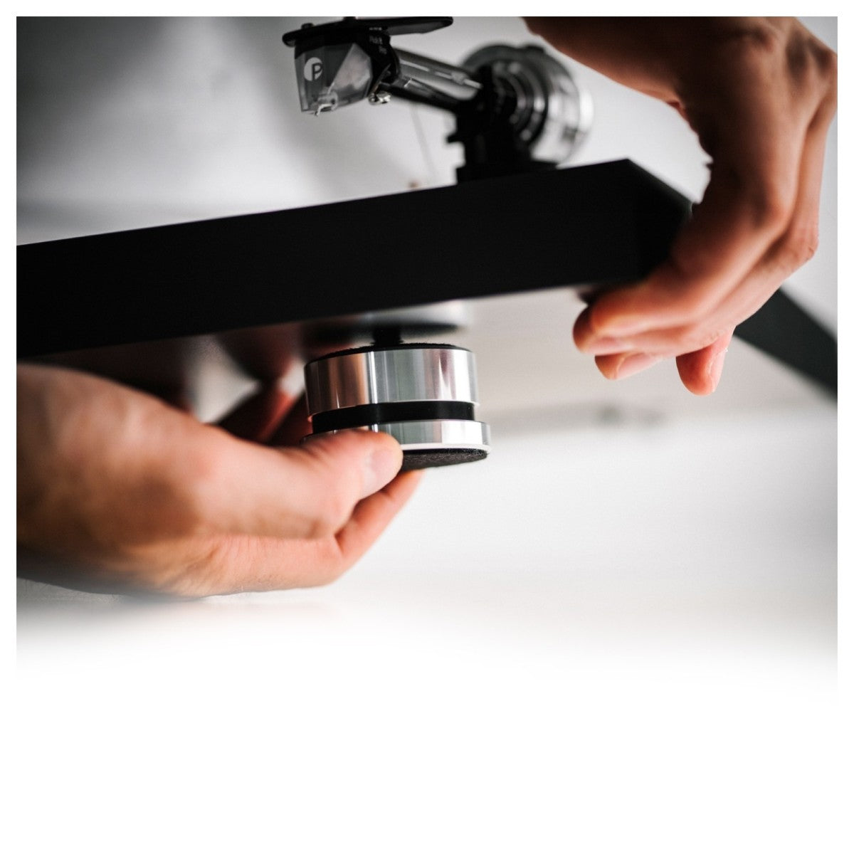 Pro-Ject Audio Debut Reference 10 Turntable