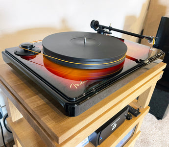 Fender x MoFi PrecisionDeck turntable - in pictures