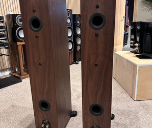 Ex-Display: Monitor Audio Silver 300 7G Walnut Floorstanding Speakers