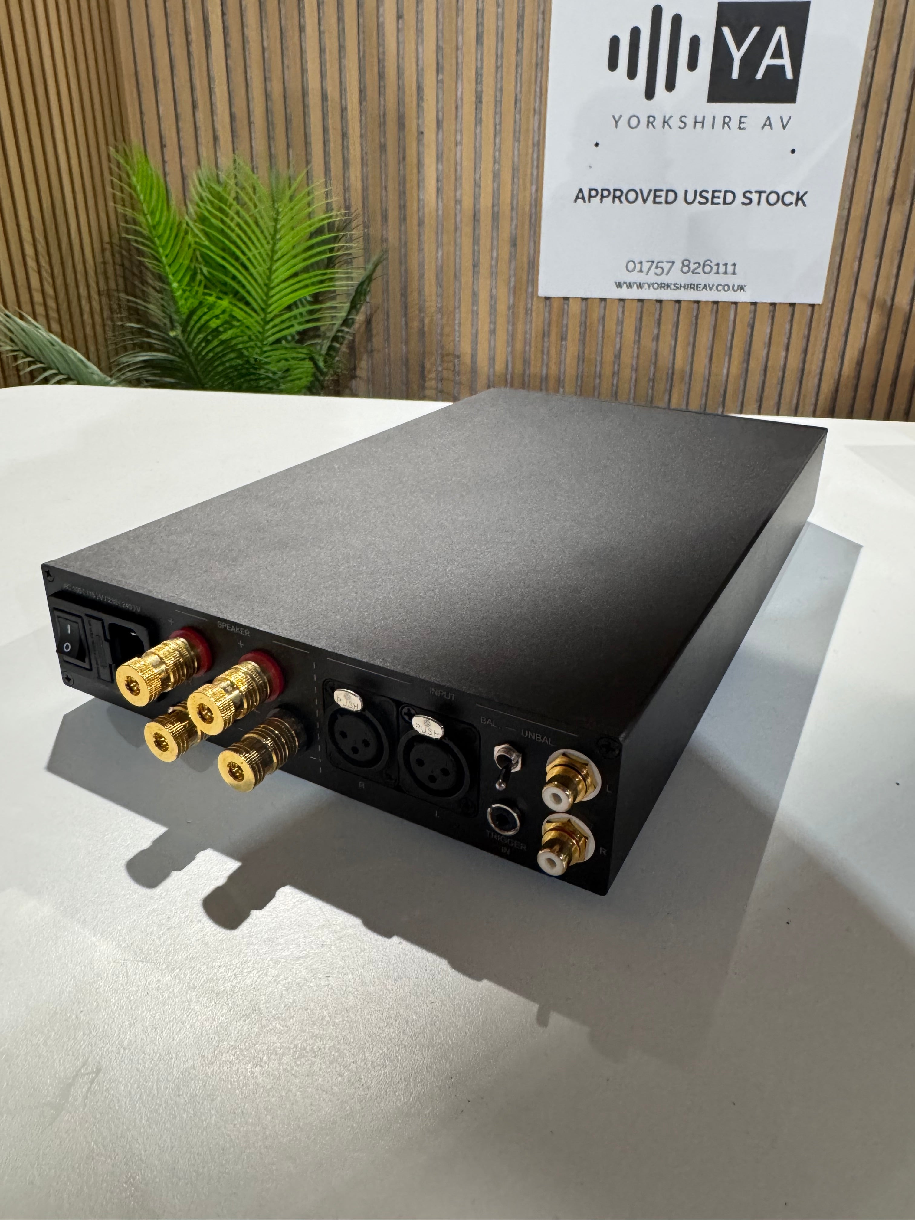 Clearance: Nuprime ST-10 Black (Stereo Power Amp)