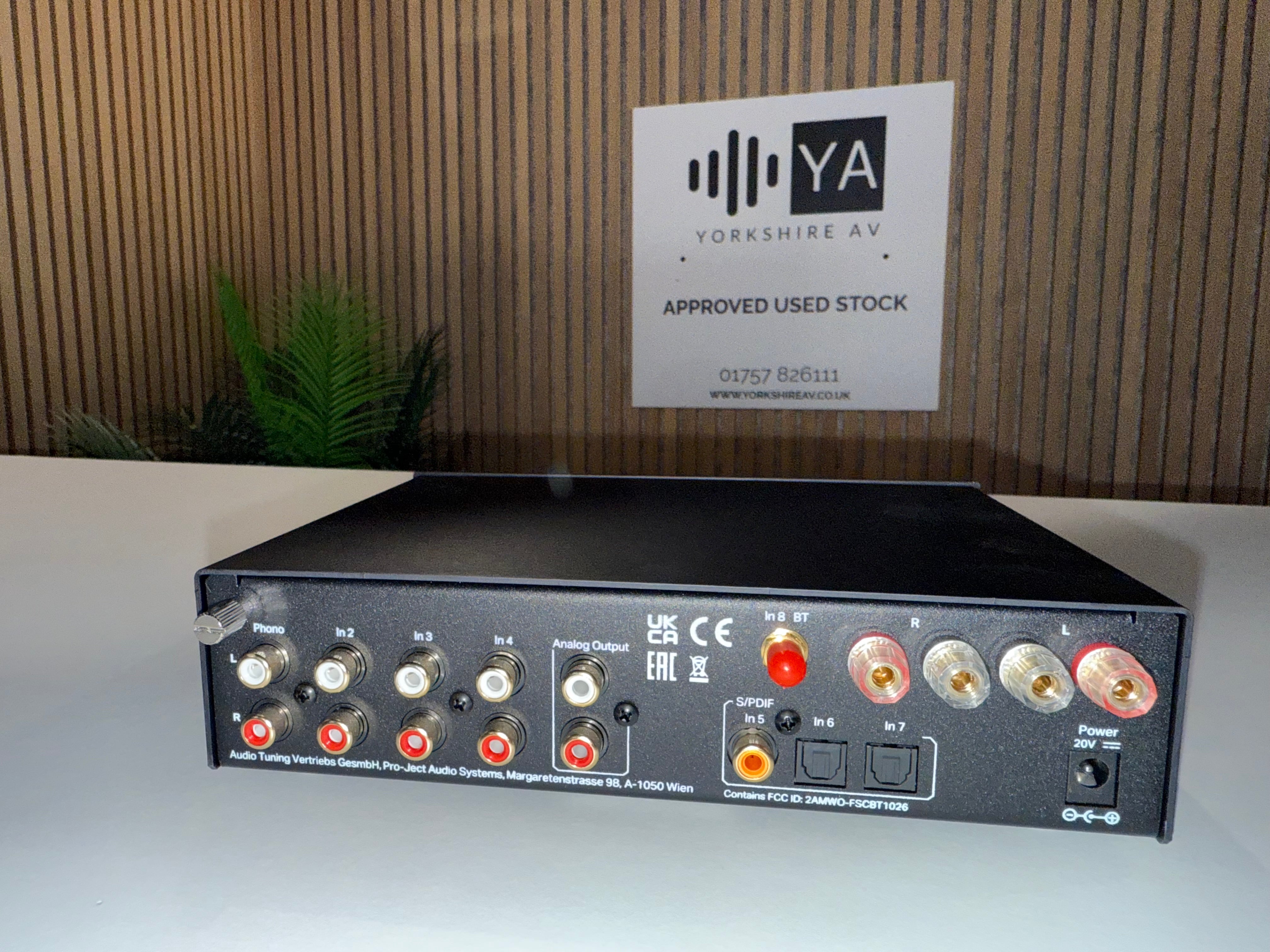 Clearance: Part-Exchange Pro-Ject Maia S3 - Integrated Amplifier (Black)