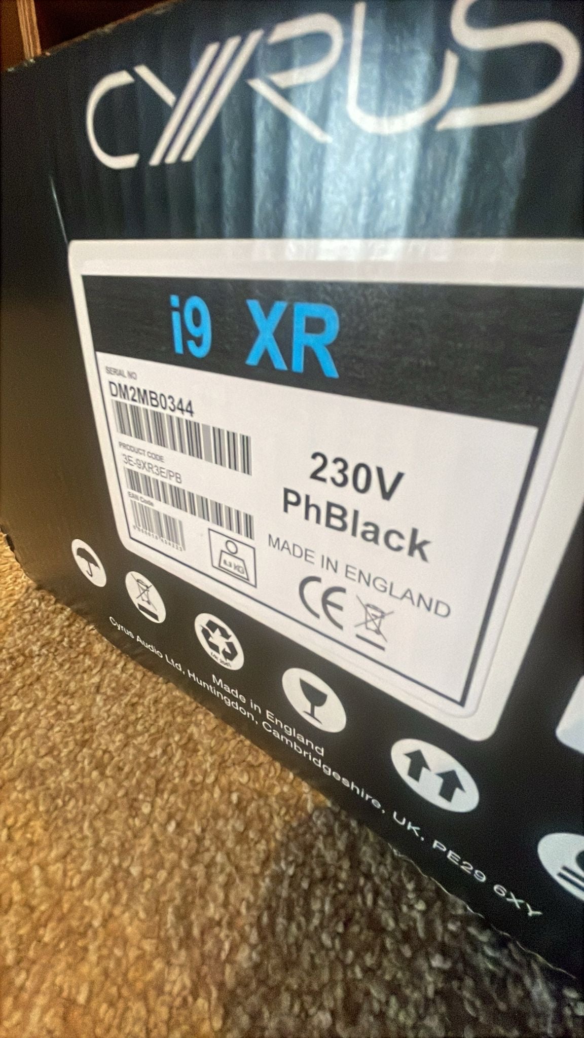 Clearance: Cyrus i9-XR Black Amplifier