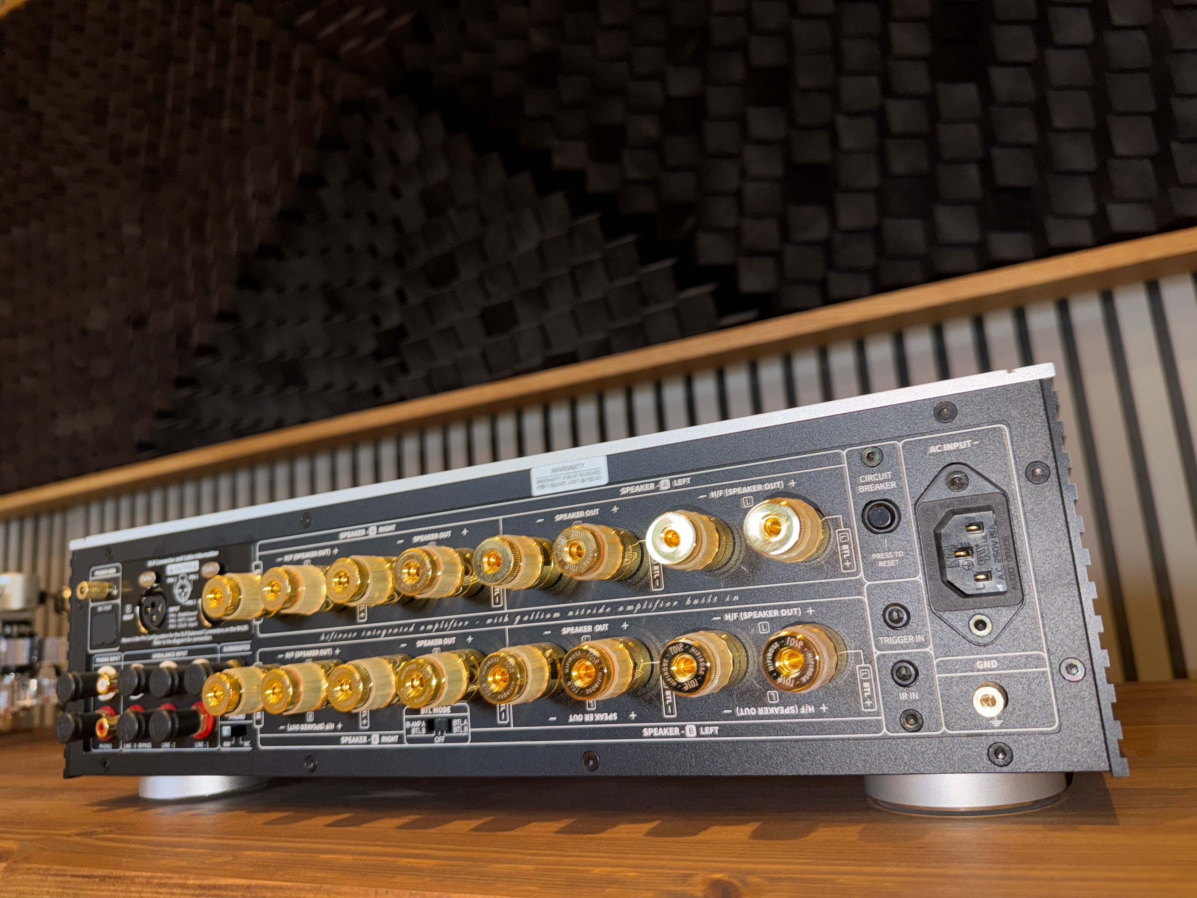Clearance: Part-Exchange HiFi ROSE RA180 Integrated Amplifier