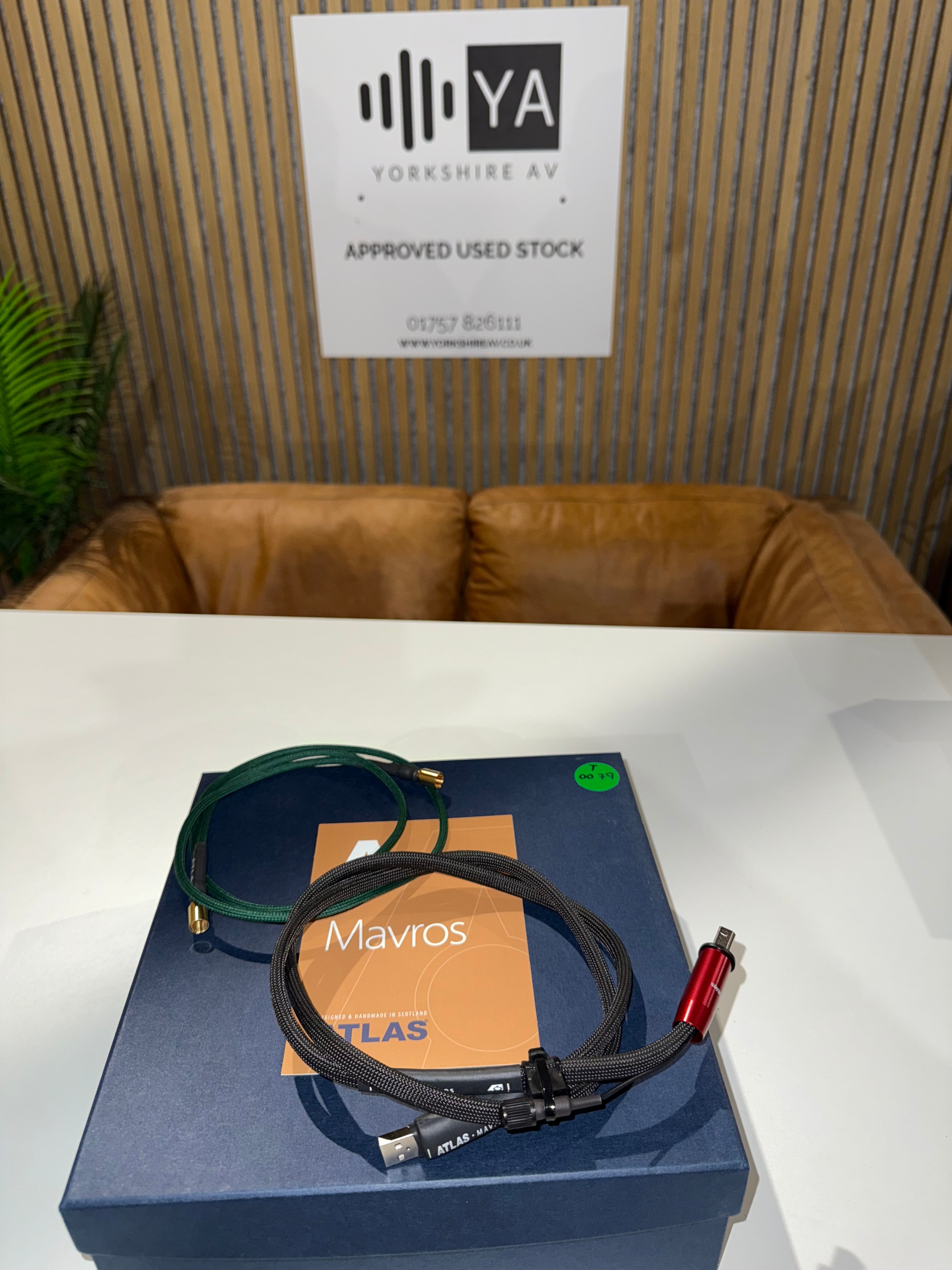 Clearance: Customer Return Atlas Mavros USB cable with GRUN (1m)