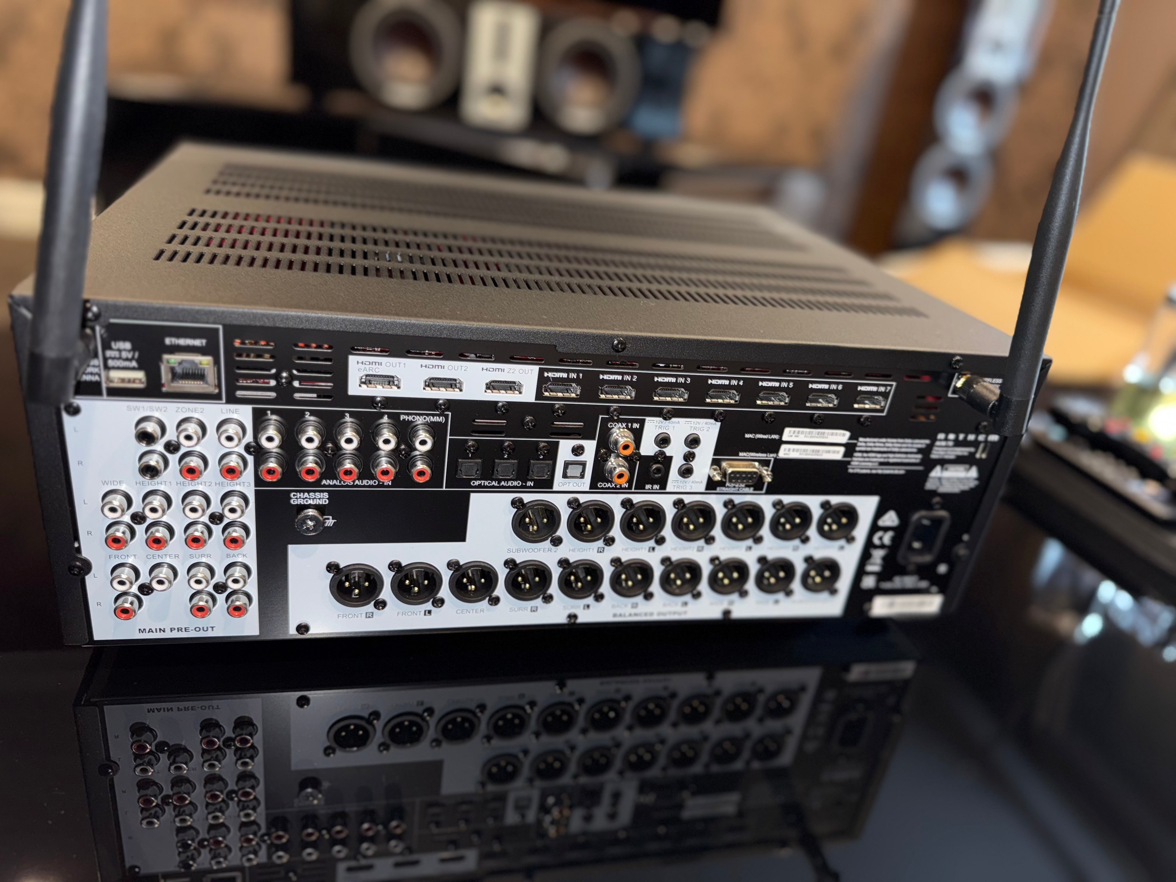 Clearance: Part-Exchange Anthem AVM 70 8K 15.2 AV Pre-Amp/Processor