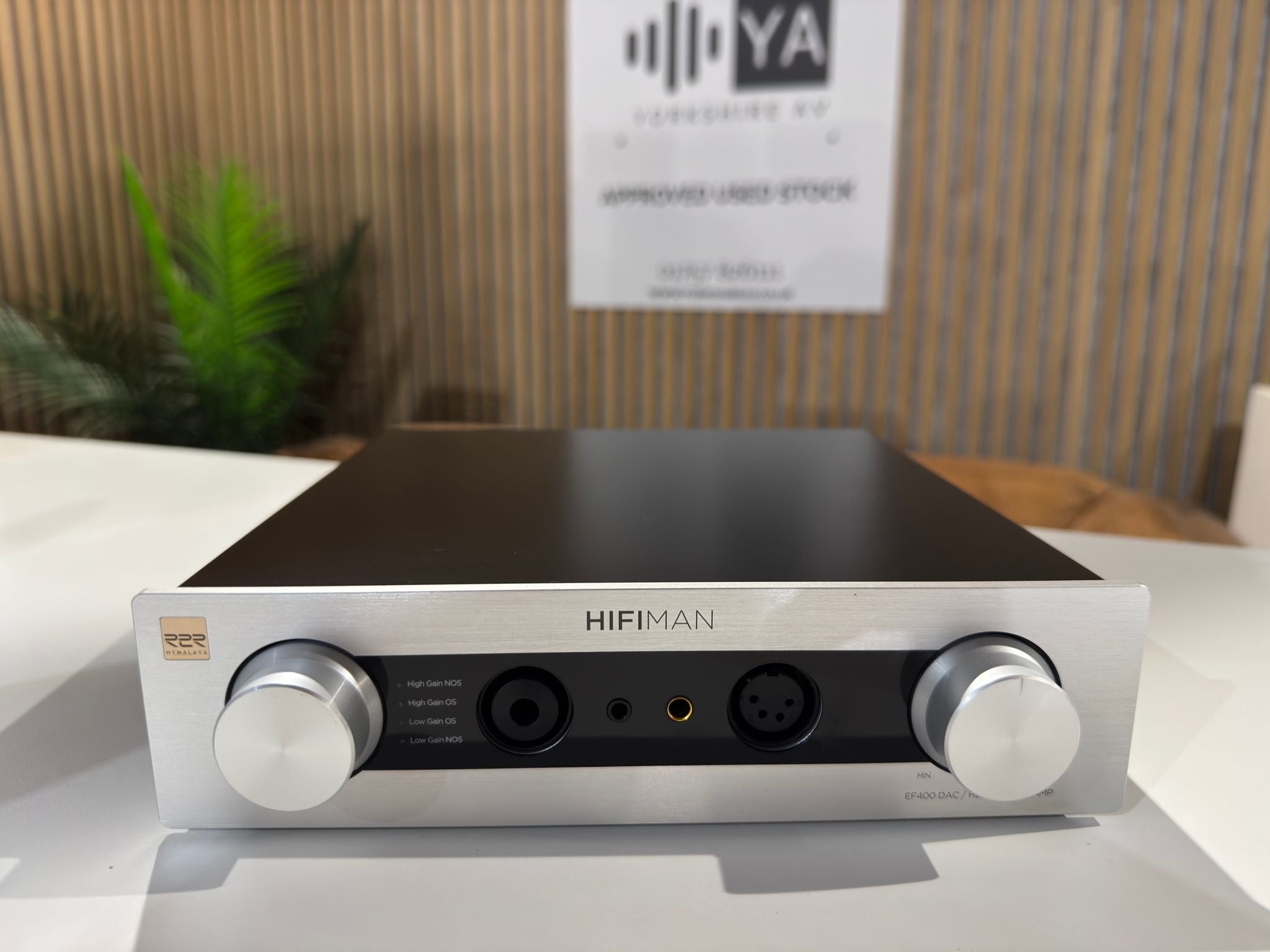 Clearance: Part-Exchanged HIFIMAN EF400 in Silver/Black
