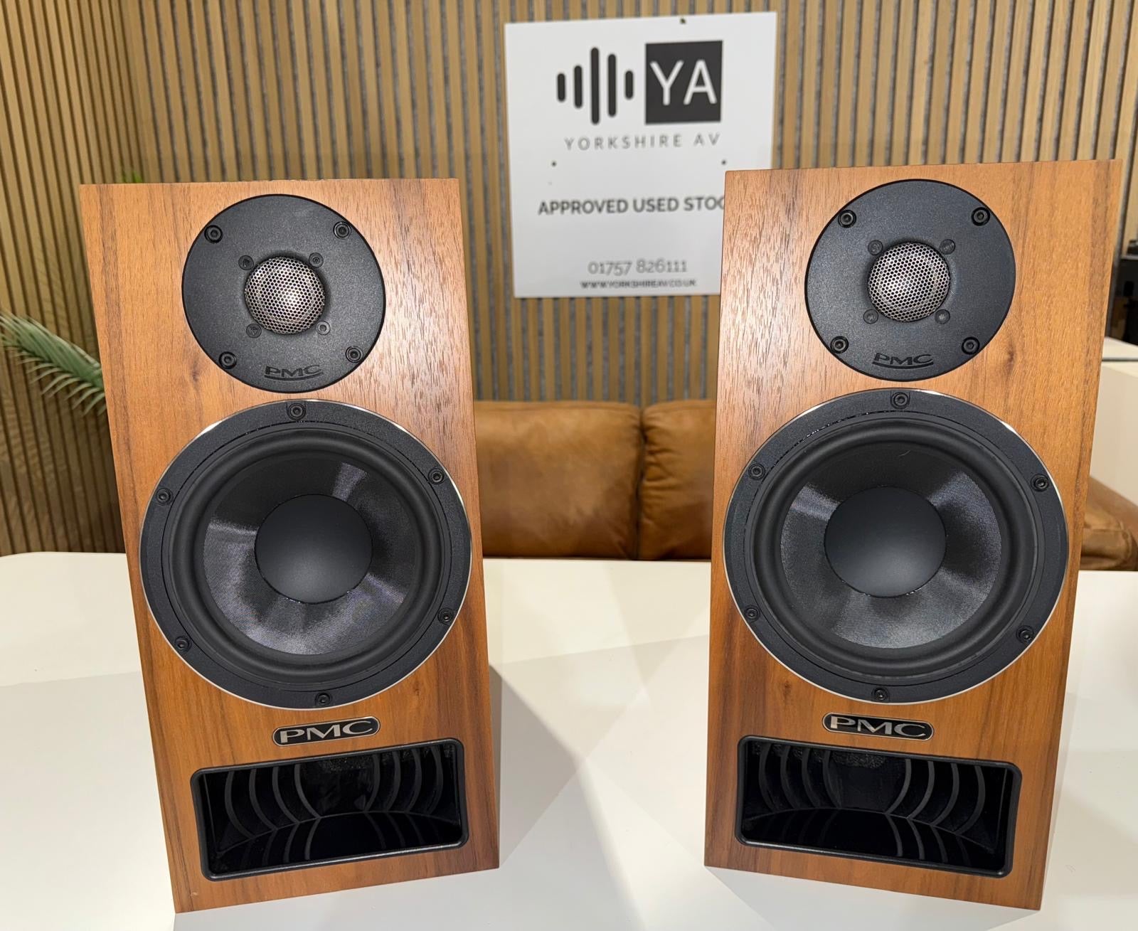 Clearance: PMC TWENTY5 22i in Walnut with matching stands