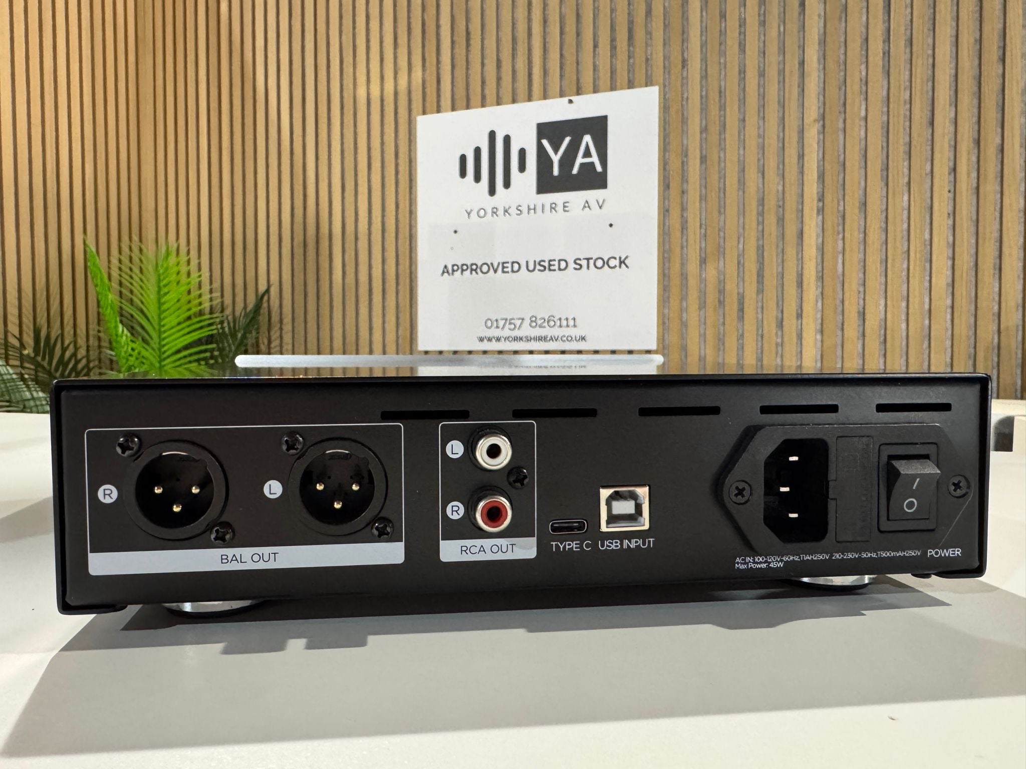 Clearance: Part-Exchanged HIFIMAN EF400 in Silver/Black