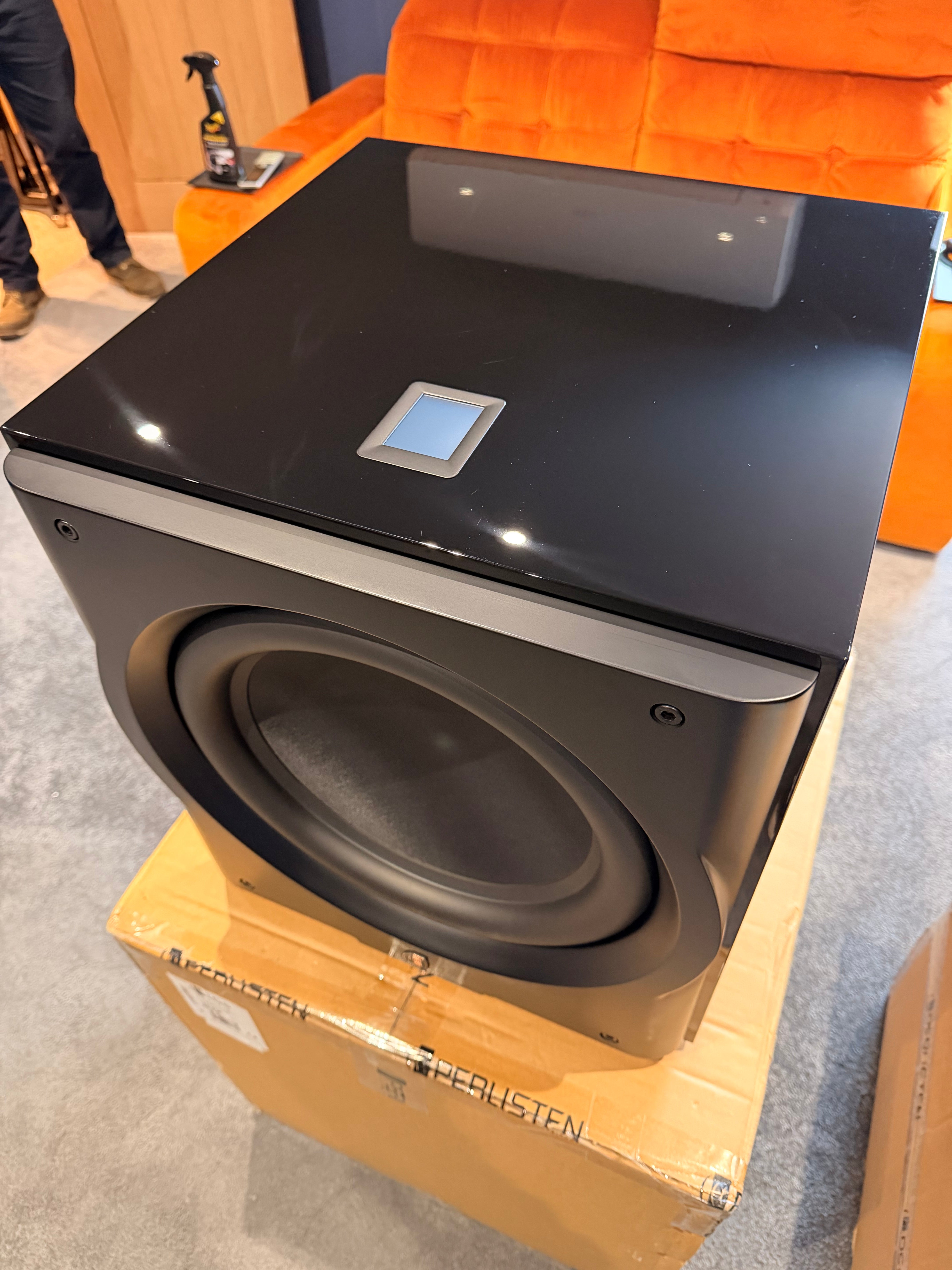 Clearance: Perlisten Audio R15s 15" Active Subwoofer with DSP (used)