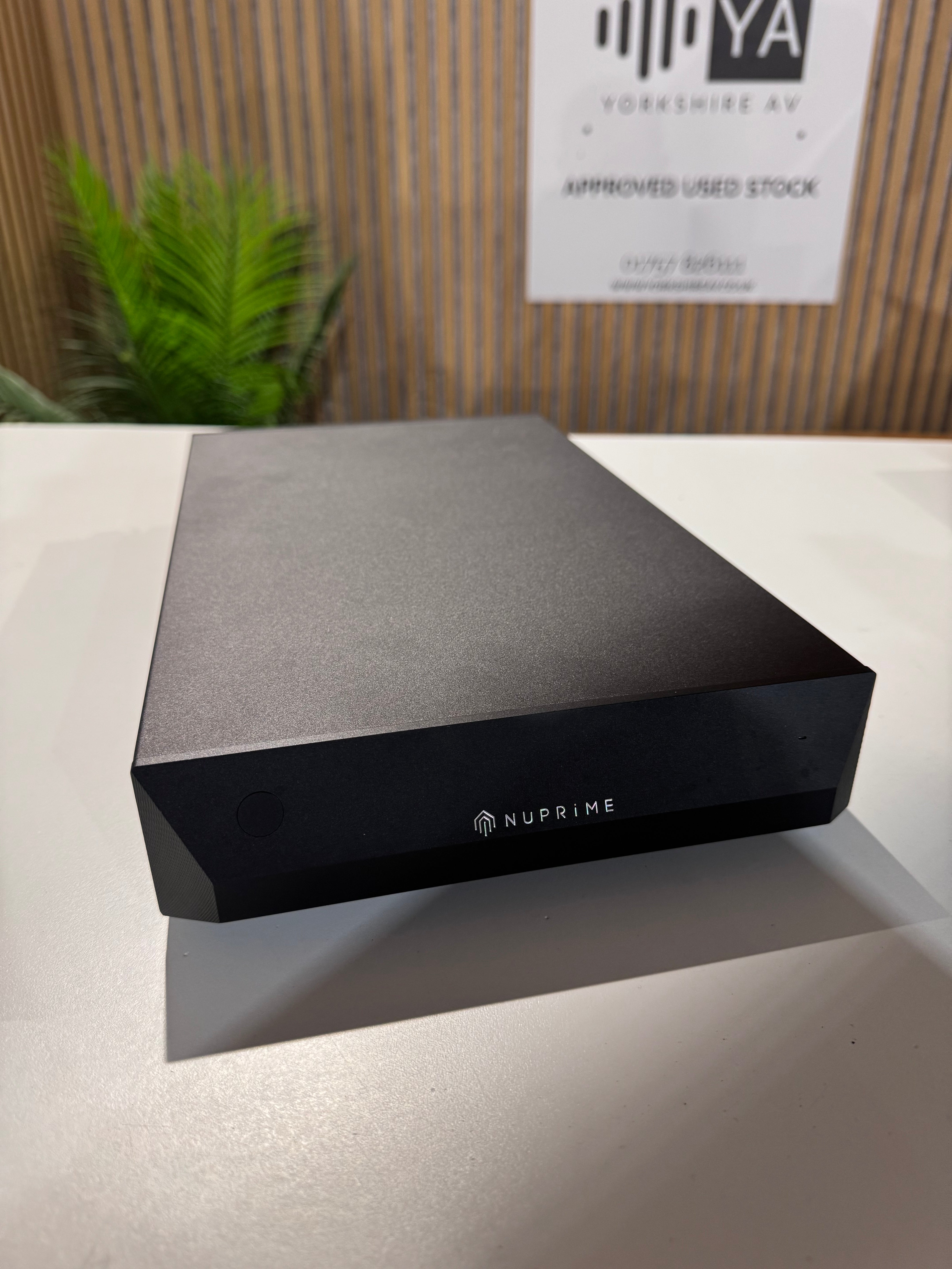 Clearance: Nuprime ST-10 Black (Stereo Power Amp)