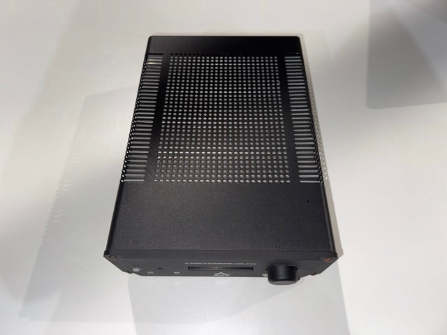 Clearance: Ex-Display Leema Acoustics Elements AMP in black