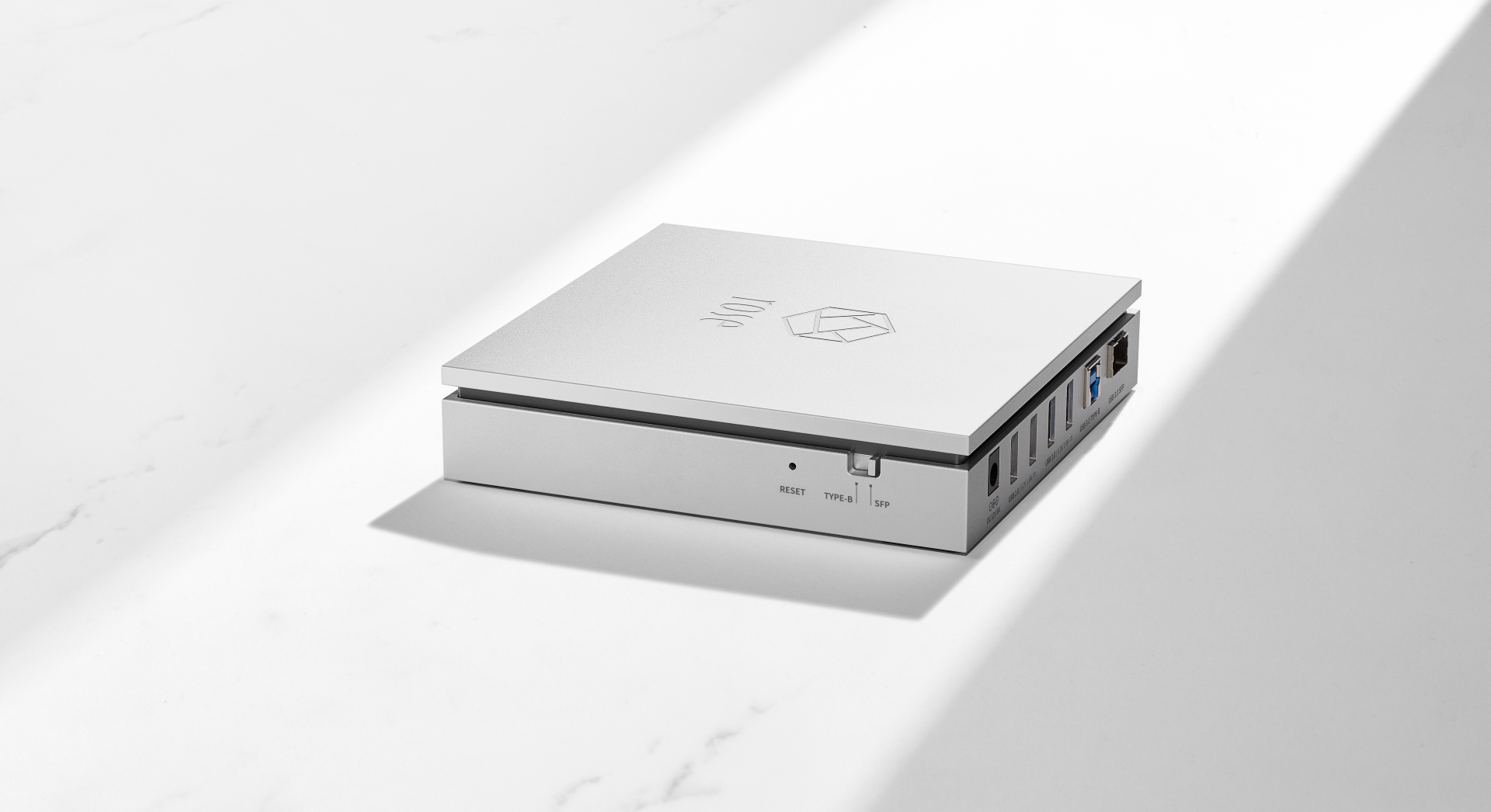 HiFi Rose RSA720 USB Fiber Hub