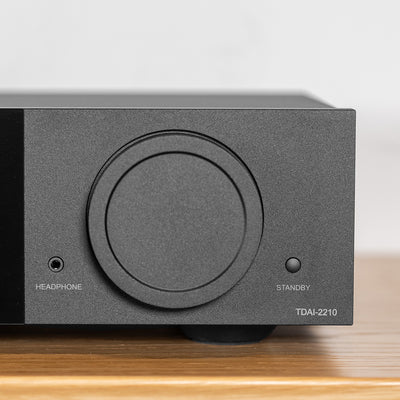 Lyngdorf TDAI-2210 streaming amplifier