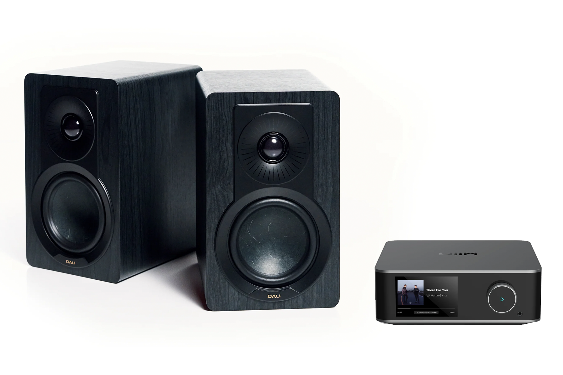 WiiM Amp Ultra & DALI KUPID Bookshelf Speakers Bundle