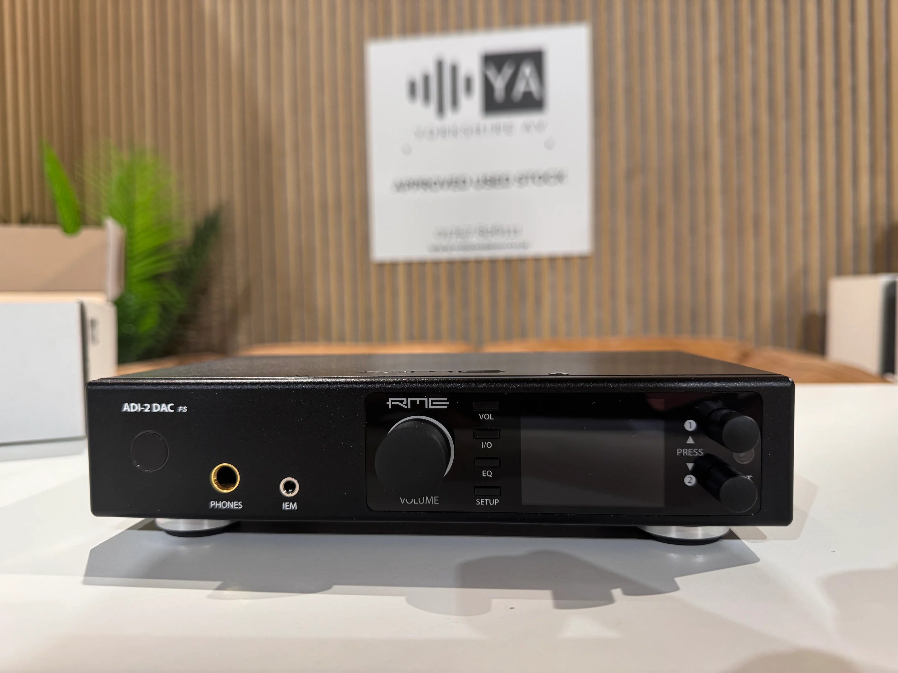 Clearance: RME ADI-2 DAC (Headphone amp and DAC)
