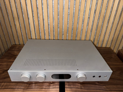 Clearance: Audiolab 6000A play in silver