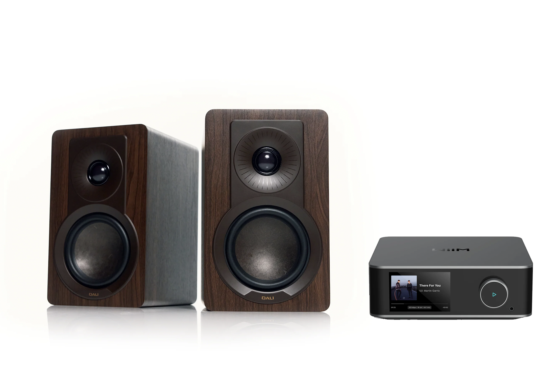 WiiM Amp Ultra & DALI KUPID Bookshelf Speakers Bundle