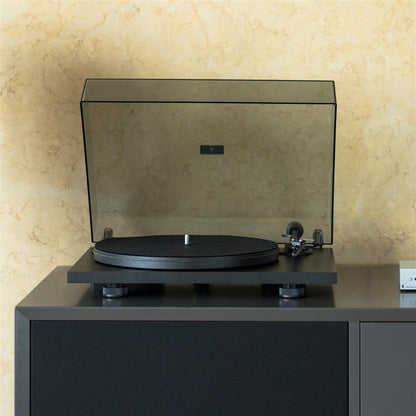 Pro-Ject Primary E Phono Black Turntable with Ortofon OM Cartridge