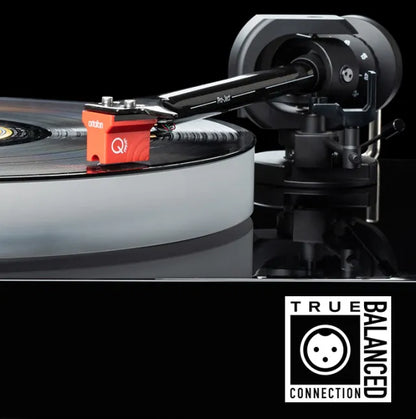 Pro-Ject Audio X2 B turntable with Ortofon Quintet Red Cartridge